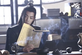 华体会hth-圣保罗门徒进化论，布克用大心脏与活塞韧性写下唯一性注解