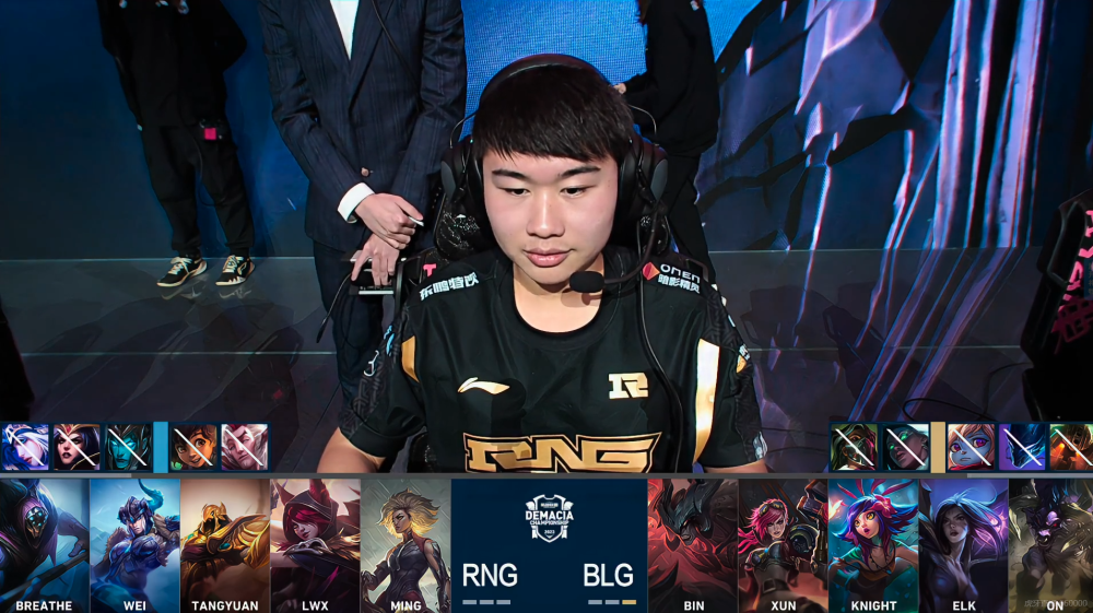 华体会体育-RNG险胜V5,Bin团战一打五全球总决赛2:1(伦敦) 第1张 华体会体育-RNG险胜V5,Bin团战一打五全球总决赛2:1(伦敦) 第1张