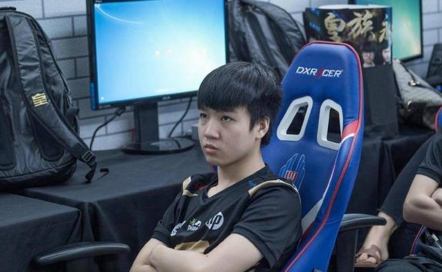 华体会体育-关于RNG力克DRX，Scout成为全场焦点八强赛3:2（巴黎）的信息  第1张